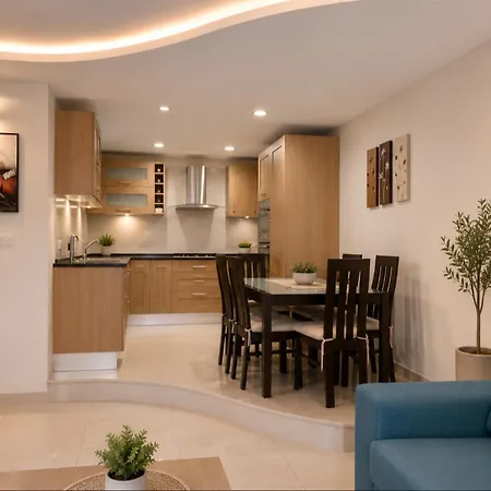 Oceanic - 15 Min Walk To Balluta Beach, 3 Bedrooms Apartment Saint Julian's