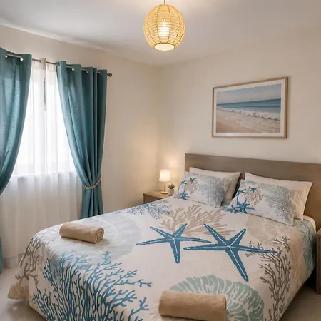 Apartment Oceanic - 15 Min Walk To Balluta Beach, 3 Bedrooms